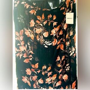 NWT FOREVER 21 SKIRT AND TIE FRONT TOP! The top is sold separately and on my pag